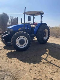 مكينه نيوهولند للبيع حجم ٨٠موديل ٢٠٠٧ مكفوله كفاله عامه رقم قادسيه تحو...