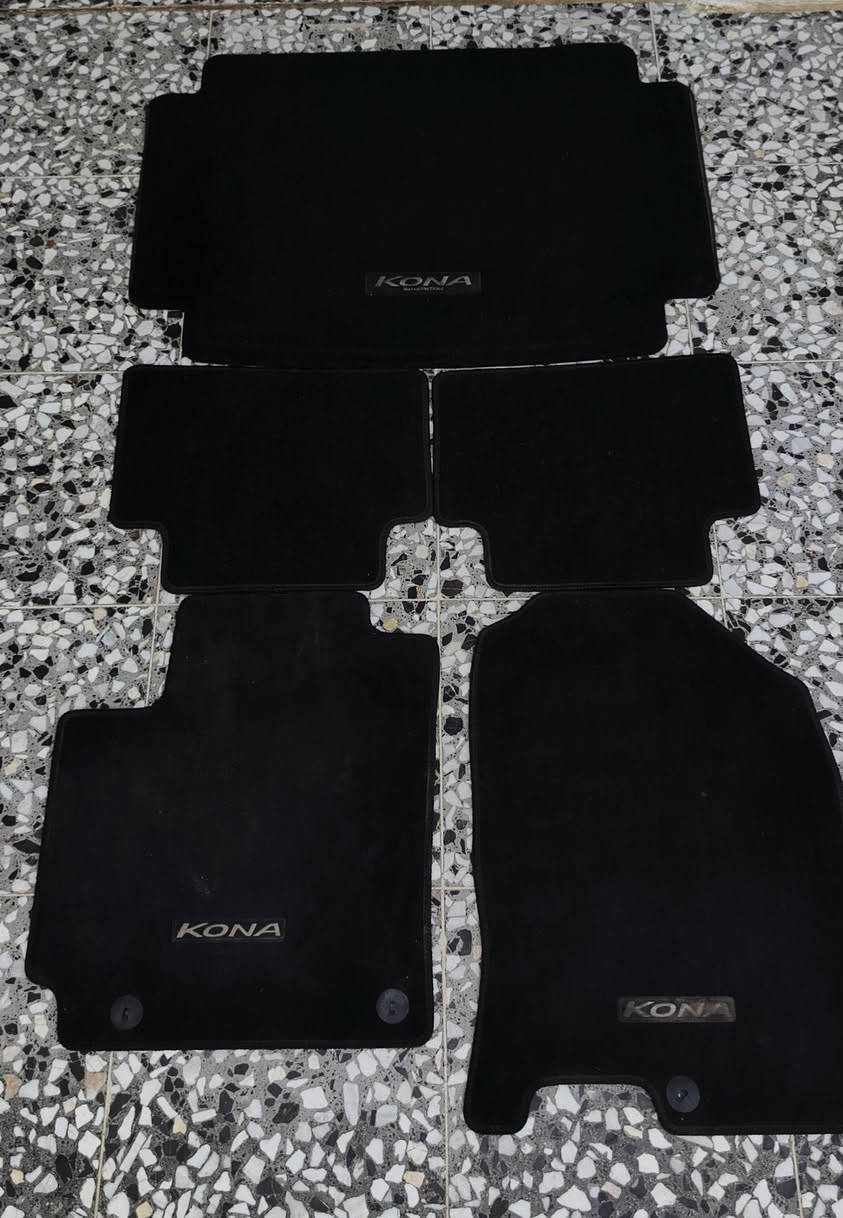 أرضيات هونداي كونا 
للتواصل  ***********
