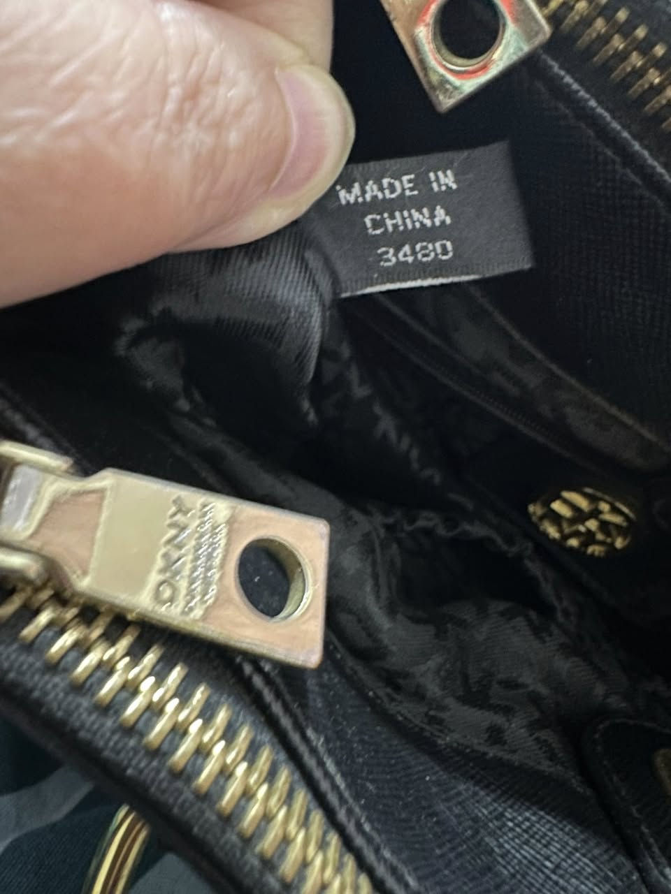 Dkny حجم وسط


**إذا كنت صاحب هذا الإعلان وتريد حذفه لأي سبب، رجاءا أرسل رسالة إلى الدعم الفني**