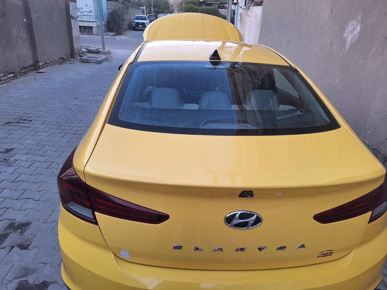 السلام عليكم سياره الانتره موديل 2020ماشيه 73ميل رادر امامي رادرات جانبيه كامره دواره شاشه كبيره دوشمه؟ جديده باتري جديده تبريد شغاله مكينه خير من الله مكينه 2000دوش صور الحادث موضحه بلمنشور سياره بدون تبديل اي قطعه ريبل واحد سعر 140وبيها مجال الطيبين رقم الهاتف بي واتساب ***********مكاني بغداد الشعب حي تجار
