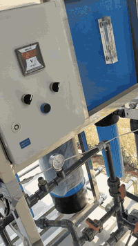 نضرة الوعود الكاذبة اعاده نشر محطه 250لتر بالساعه مشتغلة شهر واحد سل ستيل ماطورين ايطالي 3هاوز فلتر اوتماتيك تفاصيل في الفديو العنوان بغداد السعر 1750 مليون وسبعمائة ألف ***********
