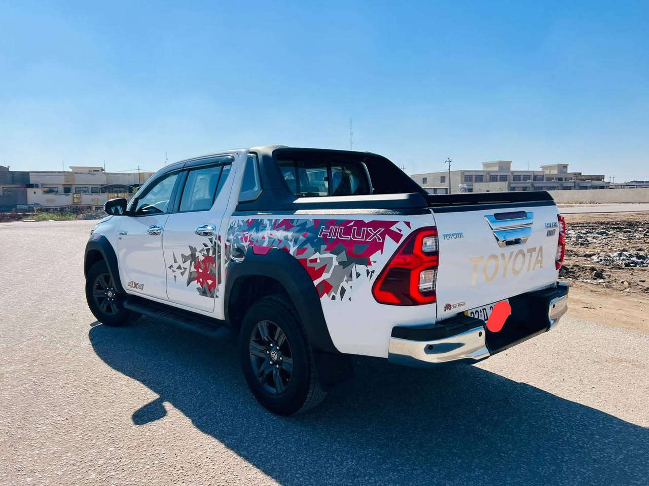 هايلوكس فورويل 2022  سته سرندر كير واتماتيك سيارة جديدة كارتون مكفوله كفالة عامه مواصفات فول بصمه تبريد كشنات تبريد خلفي بنيد جكات رقمه ربيل دولي سنويه مجدده لل 28 سعره 330 وبيه مجال
*********** 
***********
