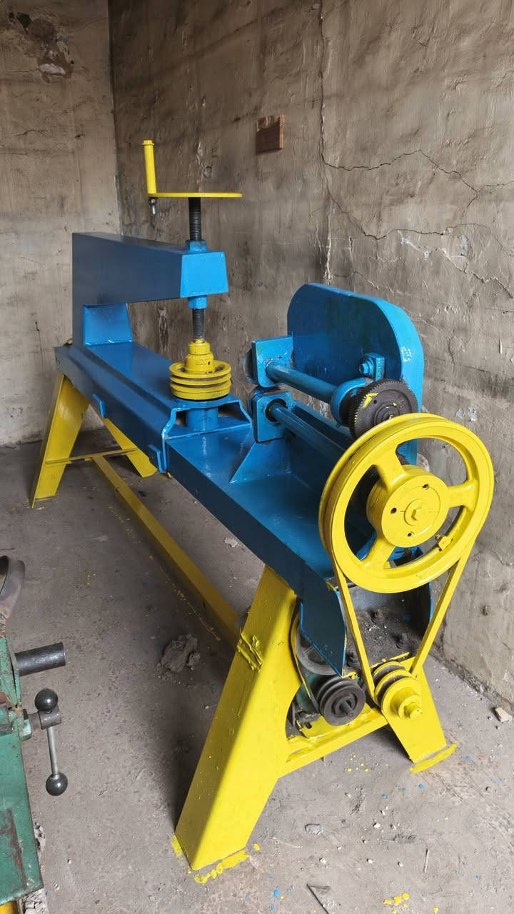 مقص دوار اكبر حجم يكص 160سم مدور كامل ماطور وسويج كهربائي للاستفسار ***********
