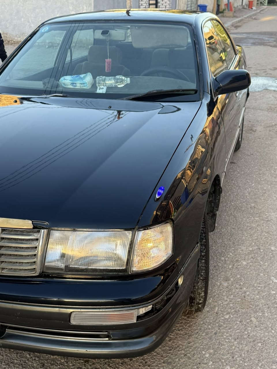 السلام عليكم ورحمة الله وبركاته
كراون بطه منفصل موديل 1994
سياره مصبوغه عام أثر جراد
سياره كفاله سابقا من كلشي 
رقم انبار بسمي سنويه 30
مكاني ميسان سعر 65
اي استفسار  الاتصال على الرقم 
واني خادم
***********
