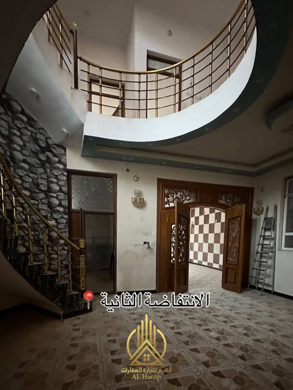 بيت 200متر بالانتفاضه 2 طابقين بناء حديث 2020 .  5غرف نوم بيع سريع 390وبيه مجال قرب المحافظه الجديده والبيت فارغ ***********. @إشارة
