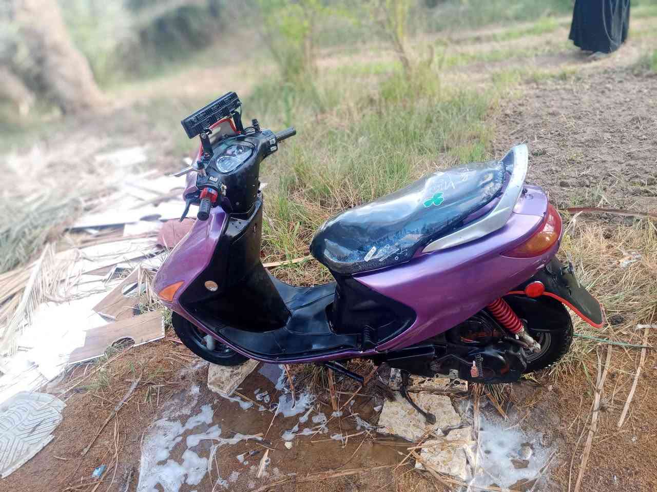 سلام عليكم دراجة فراشه فحل للبيع كاملا مكمله ماناقصه كلشي سلف هورن اشاير كهربائية كله شغاله قفل جكمجه قفل ستيرن قفل جنطه كلهن شغالات دراجة شغل وطلع سعره ب 450وبيه مجال حك جيه مكان شاميه هذا ***********رقمي
