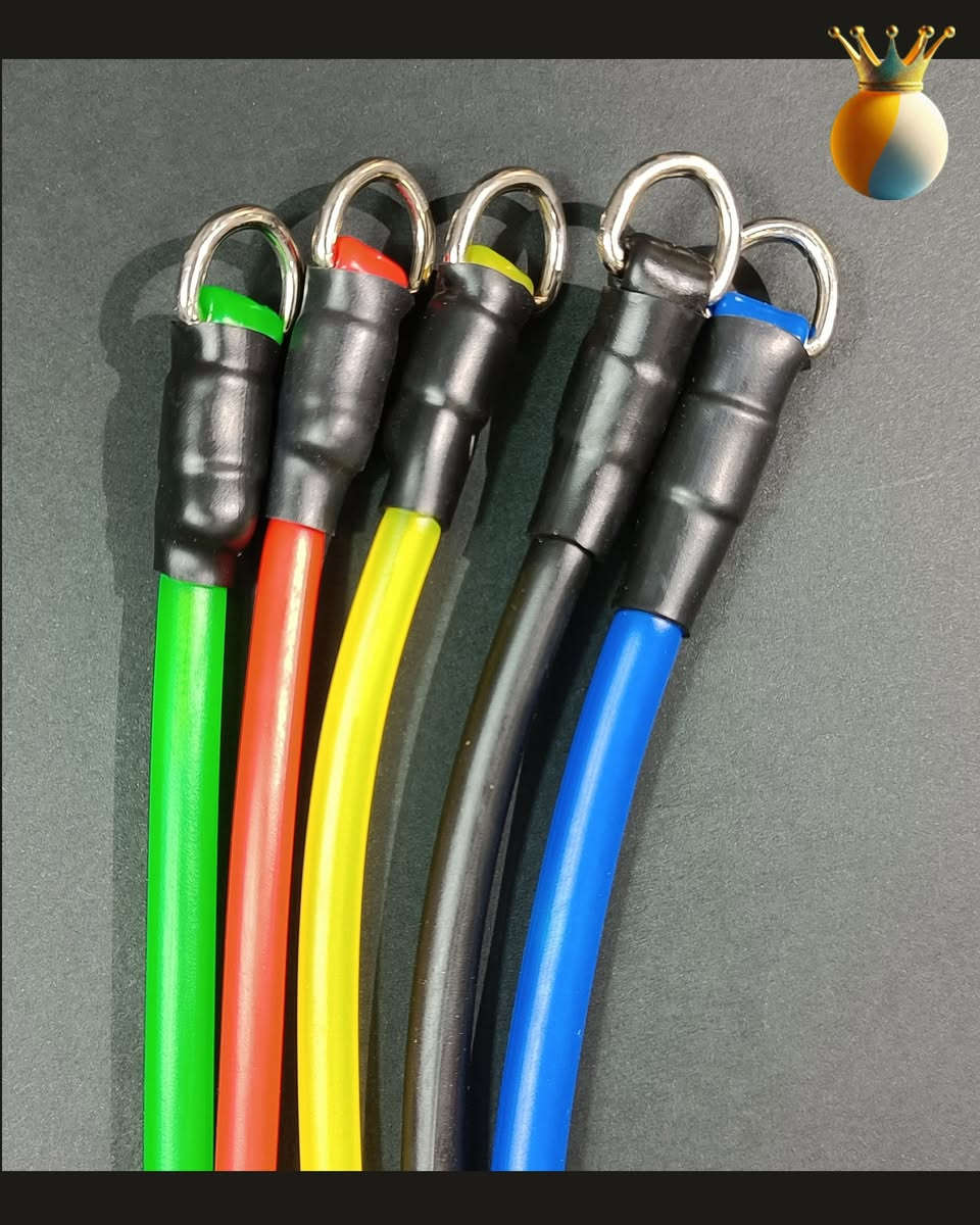 سر الضربة القوية يبدأ من هنا! 🏓 صالة جيم في حقيبتك.
لا تكتمل مهارة لاعب تنس الطاولة بدون عضلات قوية وسريعة. حبال المقاومة هي الأداة المثالية لتقوية عضلات الكتف والذراعين لزيادة قوة الـ "Spin" والـ "Smash"، وأيضاً لتقوية الأرجل لضمان حركة قدمين أسرع حول الطاولة.
تمرّن في أي وقت وفي أي مكان.. وكن اللاعب الأقوى! 💪🔥
السيت الاول (11 قطعة) ب 7,000 دينار
السيت الثاني (14 قطعة ب 12,000 دينار
#حبال_المقاومة #لياقة #تنس_طاولة #تدريب_منزلي #رياضة #تقوية_عضلات #بينج_بونج #ResistanceBands #WorkoutAtHome #TableTennisLife #FitnessMotivation #GymInABag


**إذا كنت صاحب هذا الإعلان وتريد حذفه لأي سبب، رجاءا أرسل رسالة إلى الدعم الفني**