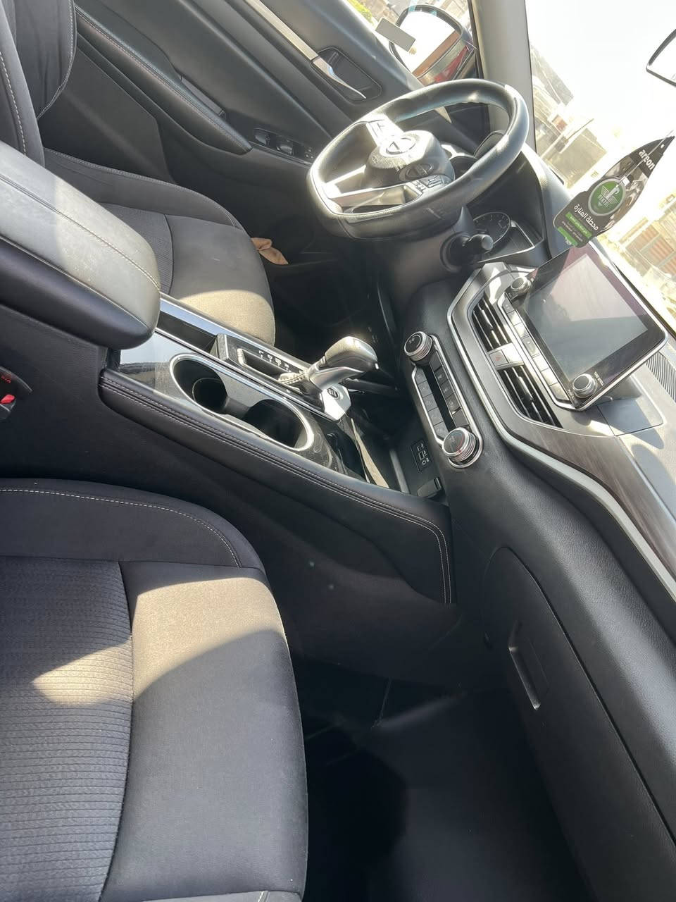 نيسان التيما 23 أربيل  ماشيه 98 حادث داخل المنشور المكان بعقوبه *********** السعر 170 وبيها مجال شي بسيط
