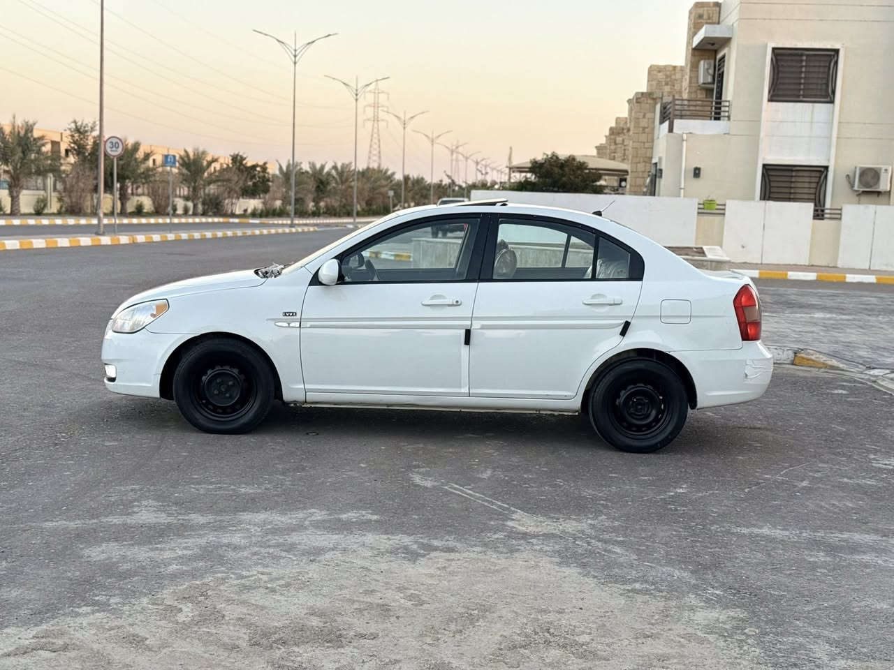 السلام عليكم اكسنت
خليجي للبيع موديل 2010
بسم كرايبي تحويل ثاني يوم 
اعتذر من الوعده والامراوس والاقساط 
مكفوله من الحادث فقط بل بنيد كرت (كرت)
✅للبيع نقد فقط 
✅السعر 94
✅محرك 1600 اصل وفصل 
CVVT✅
✅كير اوتماتيك 
✅صدر جديد
✅تايرات جديده
✅تبريد ثلج🥶
✅تدفئه نار 🔥
✅كهربائيات كلها شغاله 
✅فتحت سقف 
✅جام كهرباء 
✅مرايه كهرباء
✅محرك وكير شرط 
✅داخل لونين 
✅باتري جديد 
✅ماشيه 130

(مكانها صلاح الدين تكريت )
 
***********

(السعر94)
غير متواجد على الخاص والفيس
