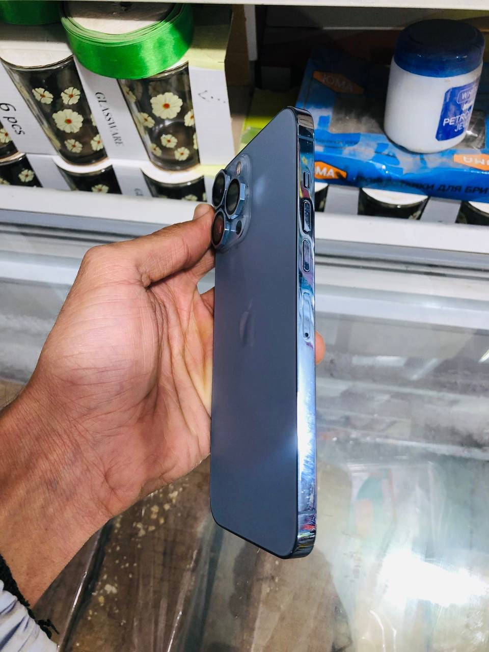 سلام عليكم ايفون ١٣ برو ماكس جهاز مكفول بطاريه ٩٢ ذاكره ٢٥٦ مكان سوق الشيوخ كرمه بني سعيد السعر ٧٥٠ وبيه مجال قليل ***********
