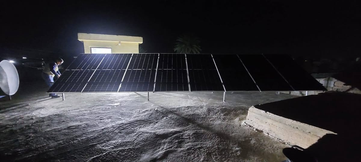 تم تنصيب منظومة طاقة شمسية بقدرة ١٦ امبير 
للاخ جاسم محمد عوعو من اهالي العجيلية
تاريخ التنصيب ٤ /١ /٢٠٢٦
تنفيذ شركة زحل للطاقة الشمسية فرع الدجيل 
للحج والاستفسار 
يتوفر بيع نقد واقساط منصة خاصة بالشركة 
*********** مكتب الدجيل 
*********** مقر الشركة
