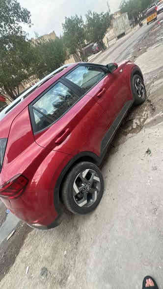 #هونداي_فينو
#موديل_2023
#مرقمة_بغداد
#دخول_جديد

  المواصفات 
1- شاشه كبيرة كامرة دوارة 
2- فول  تحكم ستيرن جهتين   
3- شاشة كبيرة كاربلي +اندرويد 
4- نظام انذار
5- مانع انزلاق
6- تراكشن منحدرات
7- وضعيات قيادة  
8- رادار تحذير جانبي 
9- رادار خلفي
10- رادار امامي
11- تحديد مسار 
12- مكينة 1600 دبل نوزل
13- سلايت
 و السيارة جديدة جدا  اجمل و أحلى بكثير من الصور
صور الحادث مرفقة بدون ايرباك صندوق فقط 
السعر 133 و بها مجال بسيط الاتصال ***********
