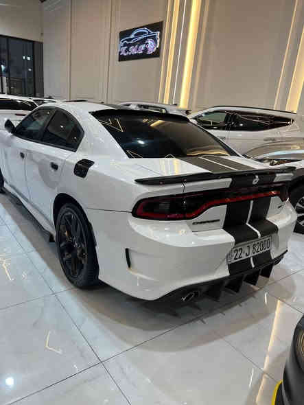 دوج جارجر جي تي موديل 2022‏DODGE CHARGER GT
رقم أربيل اسمي هزه جديده ترقيم جديد اسمي
اللون:ابيض 
المواصفات: وارد امريكي-حادث شبه كلين 
فقط بارد بلجاملغ الأمامي كد اربع صابع
٦سلندر محرك(٣٦٠٠)
كراسي كهرباء
كراسي سپورت(حضن)
شاشة_امامية_كبيرة_اصلية_لمس_حراري_(11 inch)_الجديدة_كليا
نظام_خرائط_(نظام ملاحة)_navigation
مستشعر_صف_المركبة
نظام_مساعدة_بدء_التشغيل_على_المرتفعات
نظام_التحكم_بالاداء
نظام_قياس_قوة_المحرك_
‏AUTO_START
نظام_التحكم_بالانطلاق
نظام_اعداد_نمط_القيادة
نظام_اعداد_النمط_الرياضي
نظام_اعداد_النمط_الافتراضي
مراة_زئبقية
كامرة خلفية اصلية
شاشة عرض الاعطال
تشغيل عن بعد
كروس سرعة
فول تحكم استيرن(جهتين امامي+جهتين خلفي)
دبل كير(عادي+أوتوماتيك)
ناقل حركة ٨ نمر
نظام_SUPER_TRACK_PAK
نظام_سپورت_SPORT
نظام مانع انزلاق ABS
حساس خلفي
مري تدفئة
نظام تحكم بمستوى الانارة الداخلي
نظام تحكم بمستوى الضوء الداخلي
لايت عدسة
لد نهاري
بك لايت LED
ويل_20_GT 
مدخل
‏CARPLAY 
صور حادث مع منشور
‏المكان بغداد

رقم صاحب سيارة ***********
