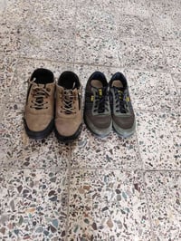 للبيع احذيه نظيفات بس مرتين مستخدمات ١٥ ألف مكاني حي الجوادين ٠٧٧٧٠٣٢٠...
