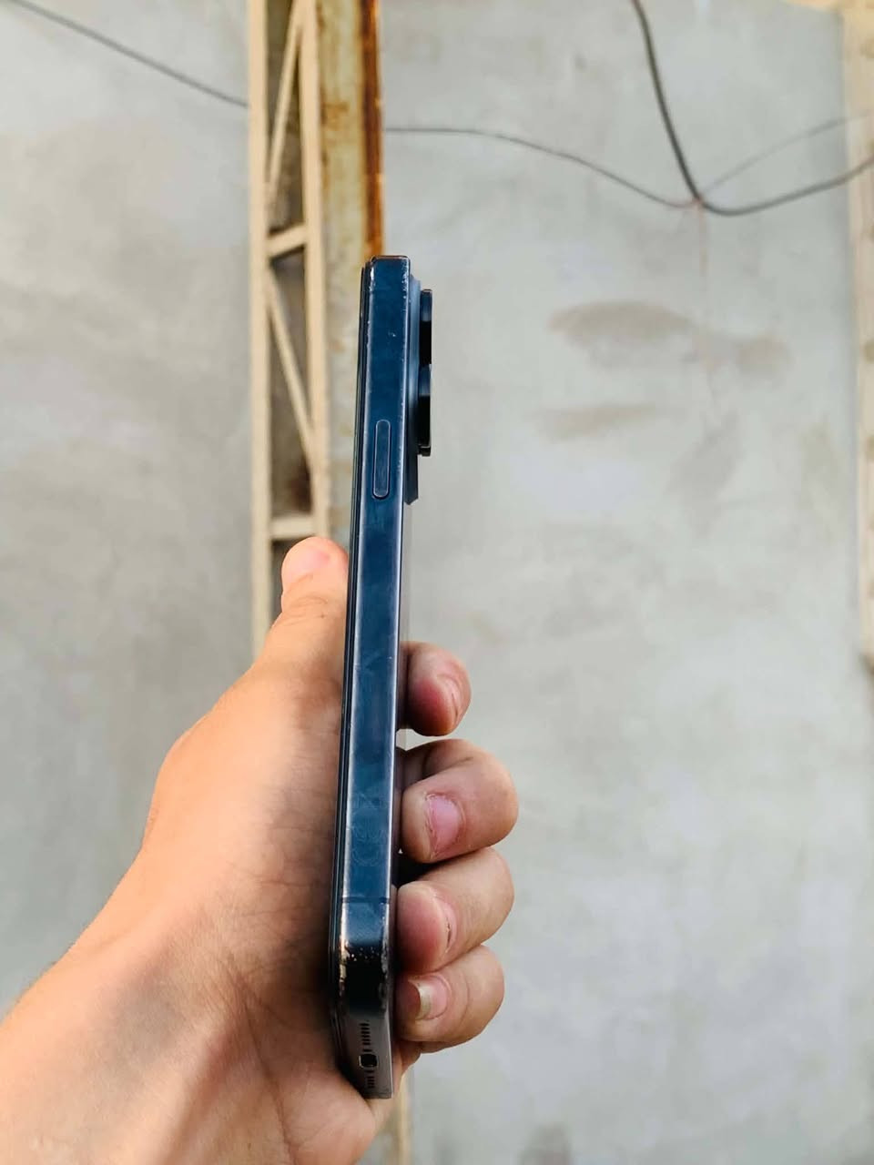 اسلام عليكم آيفون 15برو ماكس 
مبدل فقط شاشه اصليه محلي وليسه وكال 
بطاريه 82 🔋
نموذج M
تك سيمكرت
النظافه80 /100
‏ذاكرة  256 
بوبجي 120فريم بوبجي  
سعر625بيه مجال


**إذا كنت صاحب هذا الإعلان وتريد حذفه لأي سبب، رجاءا أرسل رسالة إلى الدعم الفني**