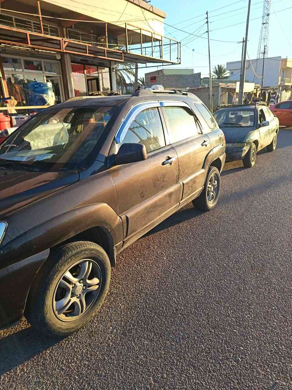 السلام عليكم
سبورتج 2008 رقم شمالي  مصبوغه حزام جماليه بدون قماره محرك 2700 

محرك وكير كفاله سياره خير من الله متصرف عليها دينار
***********
