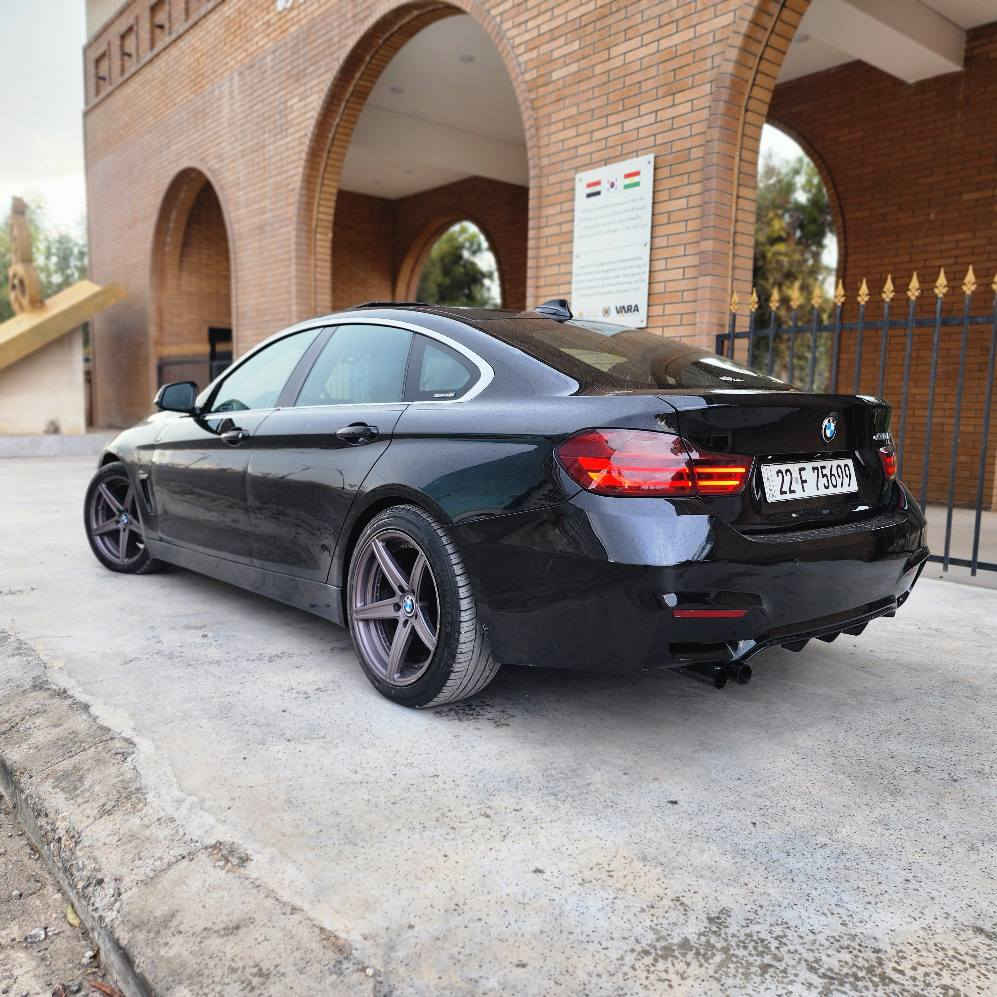 Bmw 2017 430i 
٤ پستون توربو 
مةكينةي نةكرايتةوة بةشةرت
٢ چاملخي بوياغة بي زوري بي ارباك  

٣ جيگاي تعديلة  
سةيارةكة بي مةسرةفة 
١٠٠ هةزار رويشتوة 

تحويل و غرامة بةشةرت 
سعر ١٦٠ وةرةقة و مجال 

***********       هةولير أربيل, العراق
