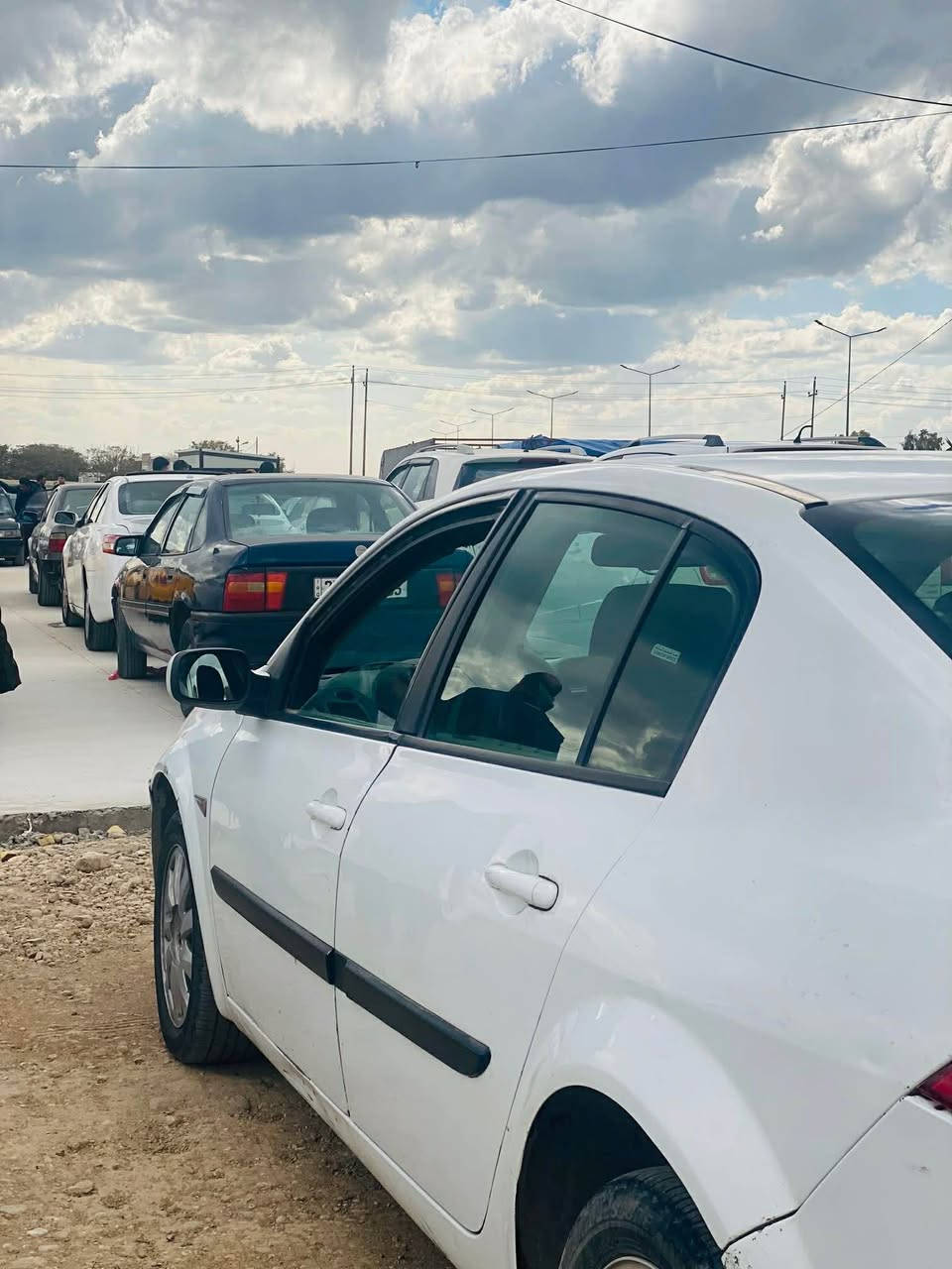 رينو مكينة ٢٠ موديل ٢٠٠٨ سةيارةكة بى كيشةية تبريد ساردو گةرم مكينة بةشةرت٣ پارچةي پيوةية بي ناو گرتن تحويل غةرامة بةشةرت سعرى ٤٥ معاملة ئةگةر موشتةري نيت سةرم مةيةشينة لةگةل ريزدا ژمارةى موبايل ***********
*********** السليمانية, العراق
