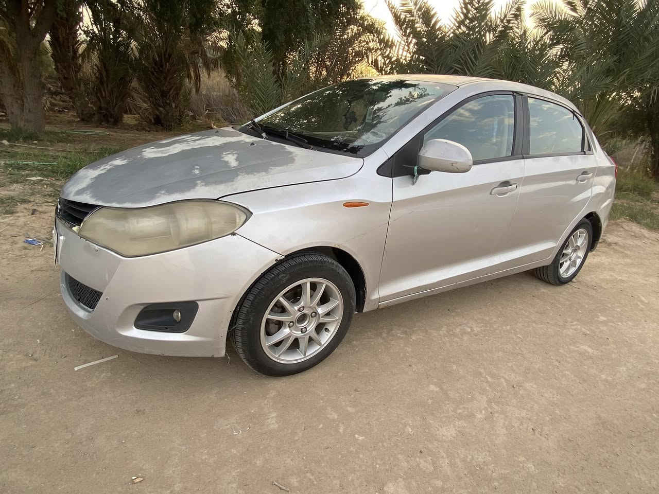 فلاوين موديل 2013
محور مكينه وكير كورلا بيكاتجو جاهزة من كلشي كهرباىيات تبريد 
بأسمي تحويل مباشر. 
سنويه لل2027
35وبيها مجال بسيط 
ناصريه مركز
***********
