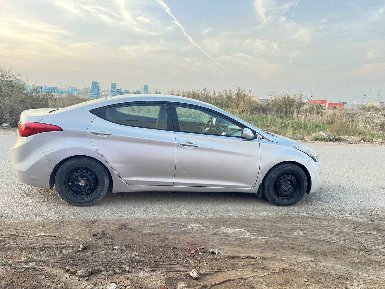 النترا موديل 13 رقم بغداد بأسمي
مواصفات تدفئه بالكشنات فول تحكم ستيرن كامرا شاشه كير ومحرك كفاله حادثها بابين وجاملغ عكس السايق وهنا صار بيها جاملغ نفسه وبنيد ومبدل بيها لغد كل القطع تبديل اصلي نفس اللون بدون صبغ السعر 90 وبيها مجال
العنوان واسط تاج الدين
*********** موجود واتساب
