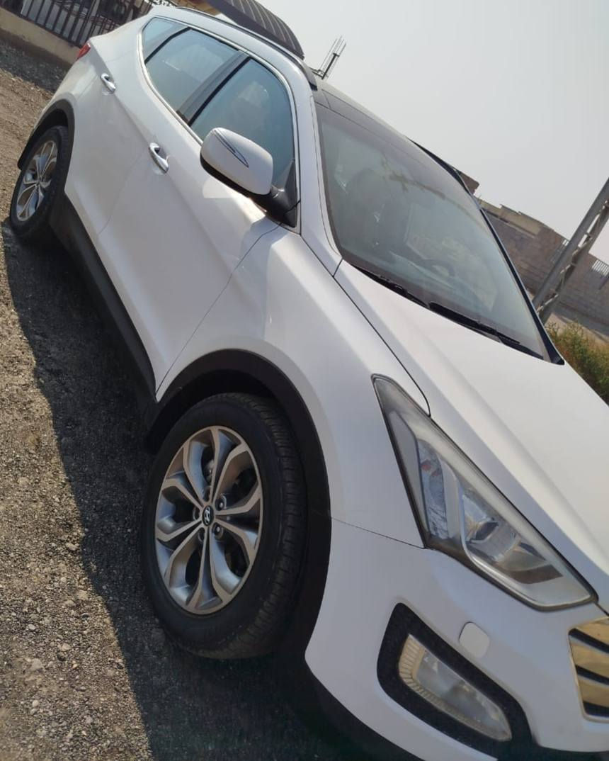 سنتافيا 2014 / 6 سلندر فول مواصفات رقم مميز القادسية/ مكفولة ماعدا تبديل باب العبري بسبب ضربة بسيطه ( مع وجود الباب الأصلي عندي ويمكن تصليحه ) جاهزة من مكينه وكير 

السعر 168 
للإستفسار  / ***********/ ***********
