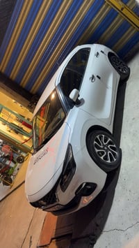 سازوكي بالينو 2023 ماشيه 35 الف داخل الضمان رقم بغداد جديد بأسمي هزه و...