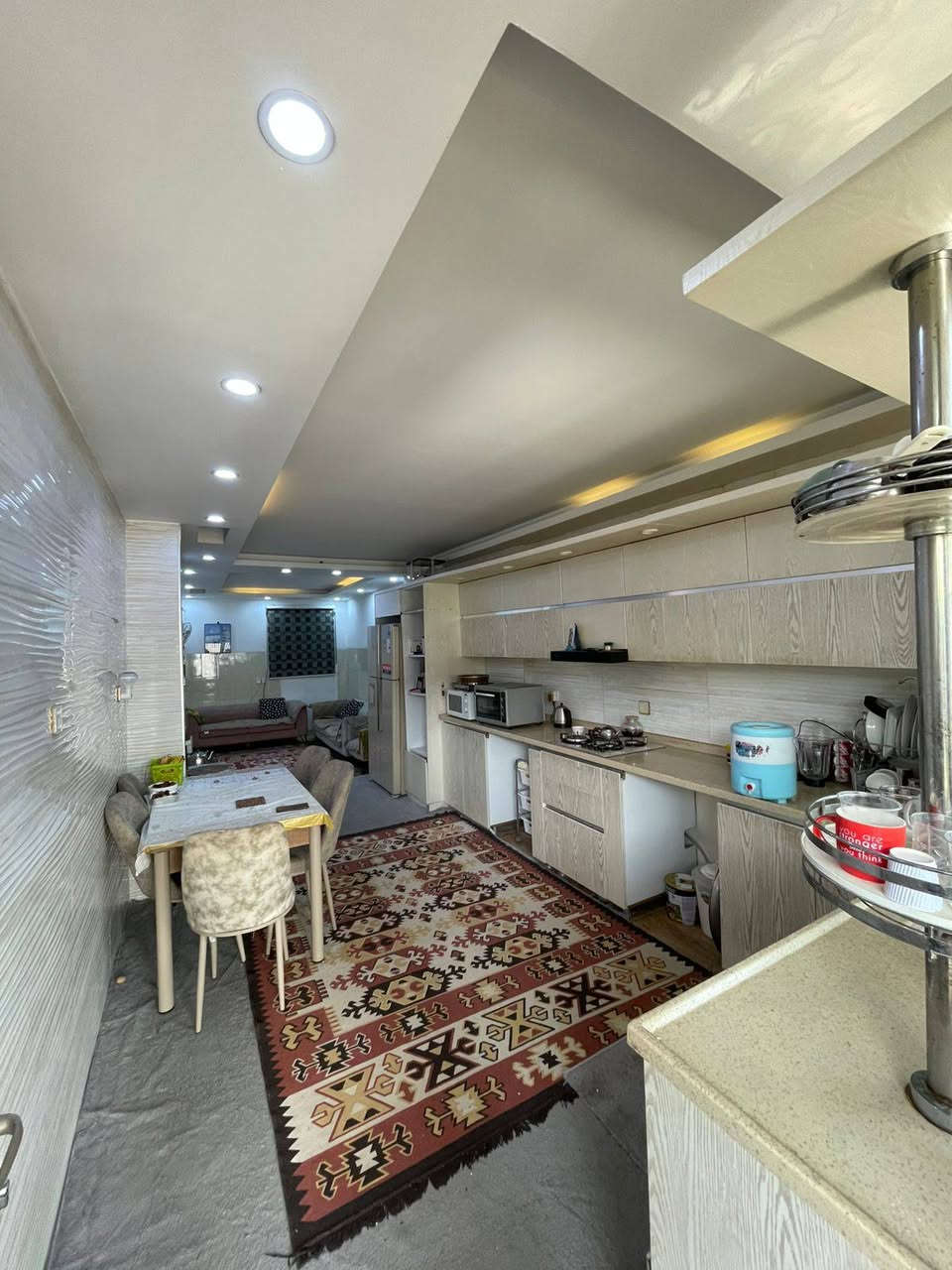 #لاوان_ستي
منزل للبيع بسعر مناسب في اربيل 
مجمع لاوان ستي 
200م
2نوم
يتسجل طابو صرف

0750 846 2528 

***********
