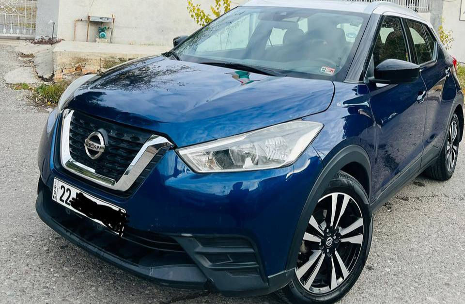 نيسان كيكس  2020
مواصفات sv
 فول مواسفاته به س سلايد نيه بيلاد سقف سپيه سياره كيى
 زور خاوينه بى كيشيه
ربع بونيدى بوياغه  ايرباك سوكان سيستمه 
65000ميل رويشتوا

سعر لە کۆمێنت داوابکە ڕاستەخۆ بۆت دیت 📩 

بصميه شغاله رادار حاصيه فوله سه ونوى نويه ده عمه كه ى زور خفيفه

ژمارەی خاوەنی 
***********
ناونيشان هه ولير
