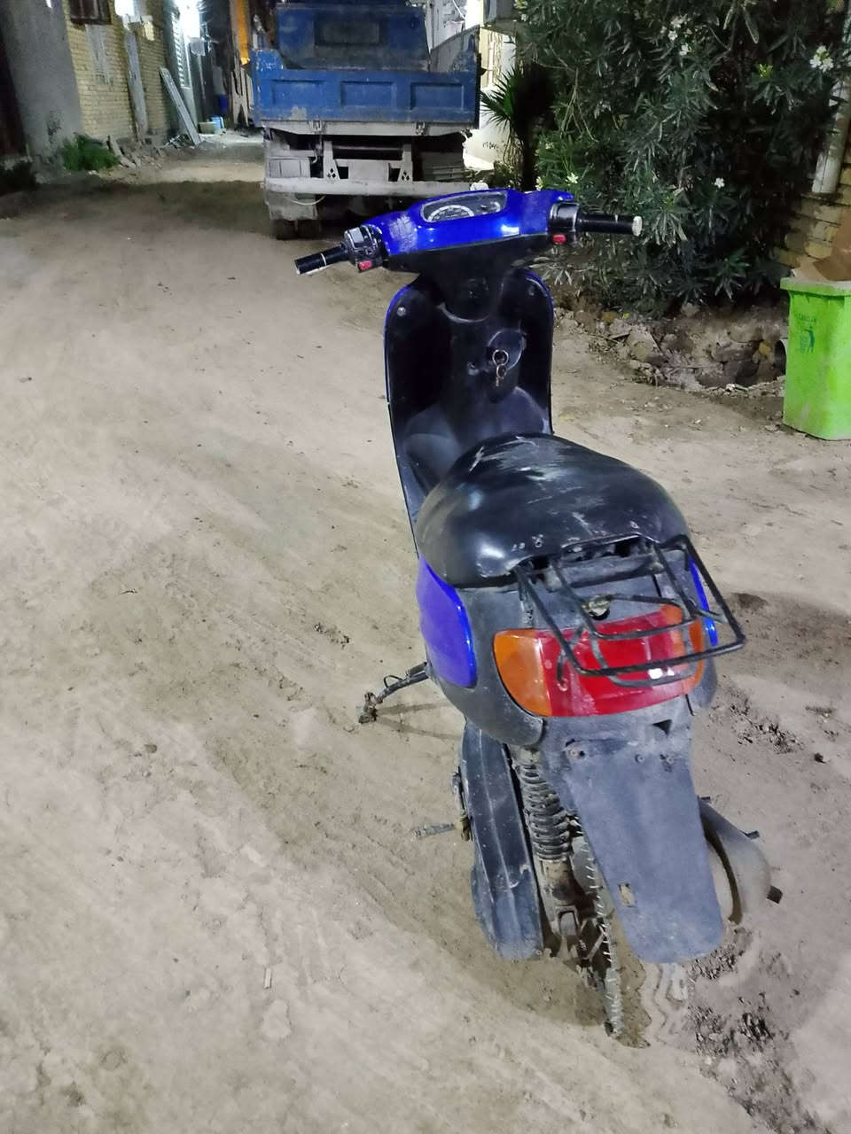 اسلام عليكم شباب عندي دراجه منغولي للبيع السعر 257 وبيها مجال قليل 
الدراجه مفتوحه . بس شرط النهضه والسرعه 
مكاني الناصريه المركز قرب السفينه 
رقمي للتواصل ***********
