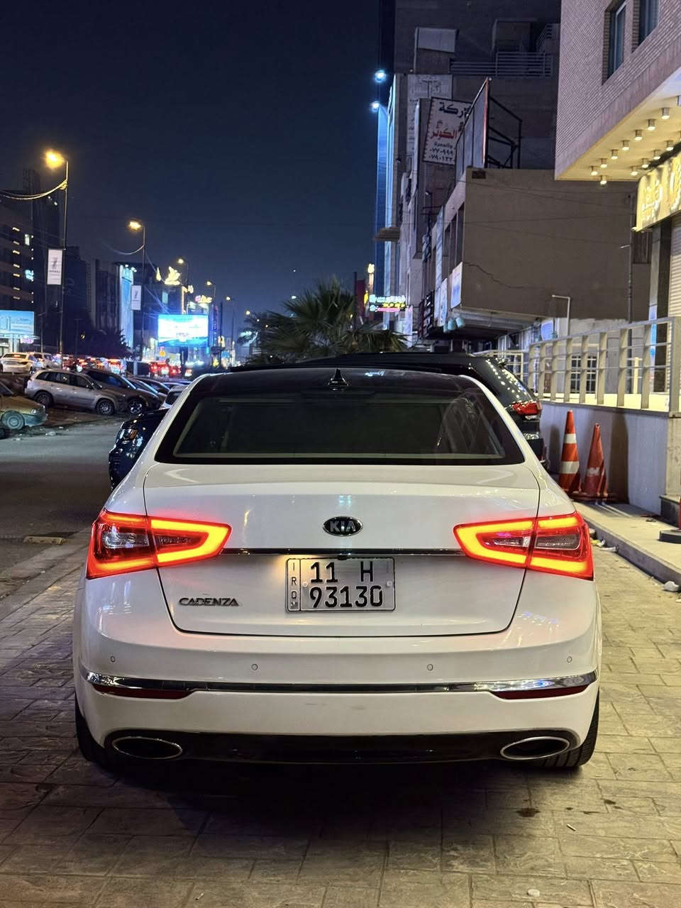 كادنزا2015
كادنزا 2014 امريكي 
معلايه سنه مسجله 2015 
رقم بغداد الجديد بئسمي
فول ١/١ ما يحتاج اشرح 
ماشيه 110 الف كيلو متر 
حادث جاملغ وبنيد وداير خلفي 
سياره صدر امامي خلفي جديد
تخم تاير جديد 
جاهزه ع آخر حبايه 
السعر 118 وبيه مجال بسيط
مكان السياره بغدادالسيديه
***********
