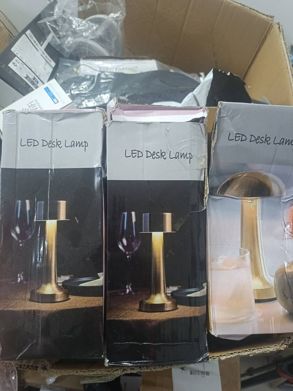 تيبل لام بهذا الشكل 3 قطع على أول تم مع التوصيل ب 20


**إذا كنت صاحب هذا الإعلان وتريد حذفه لأي سبب، رجاءا أرسل رسالة إلى الدعم الفني**