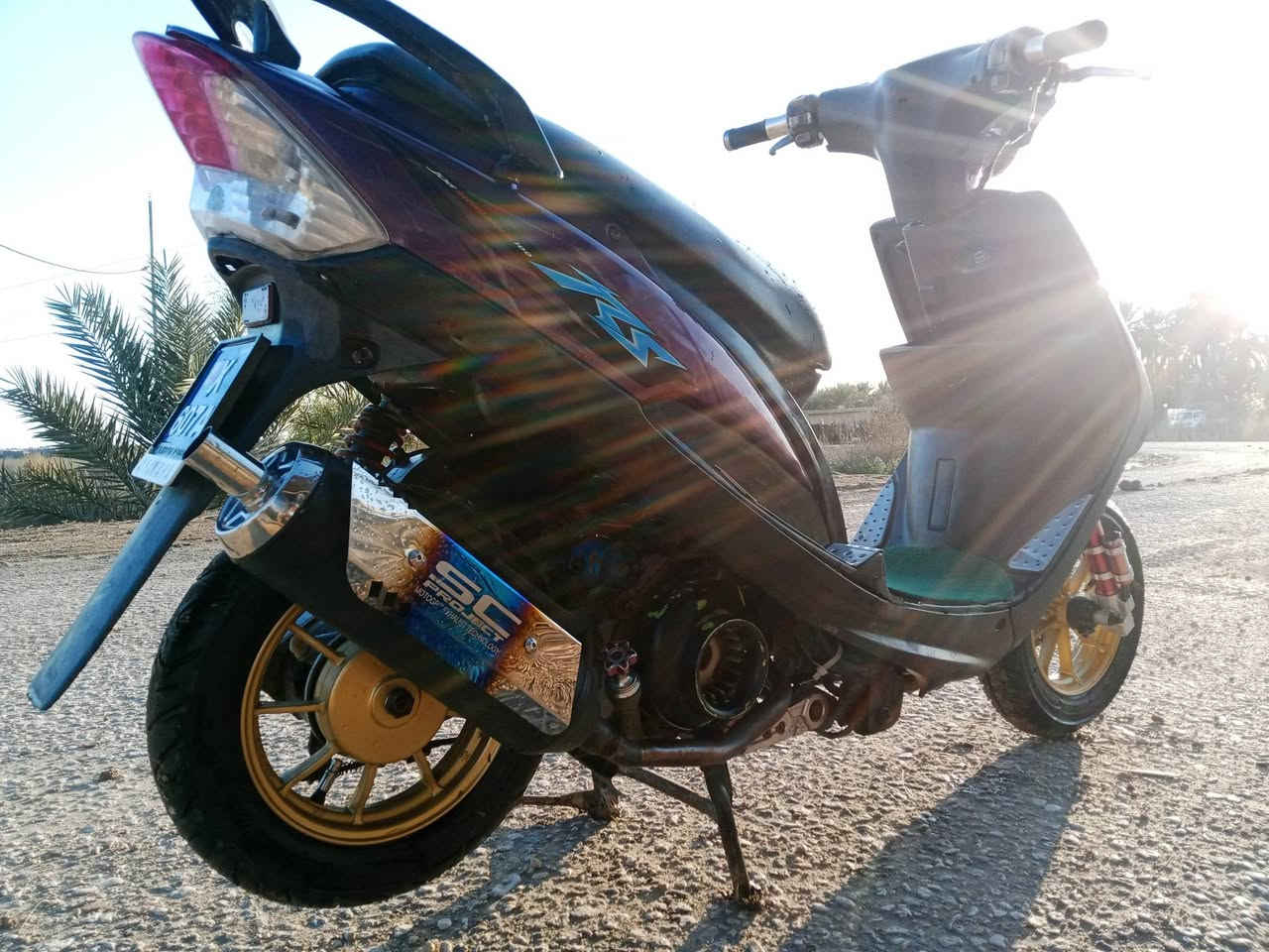 السلام عليكم للبيع ماكس عدله مزوده 55 للمعلومه دراجه ملحه بس اني صبغتها لجماليه +شعله ومعدل خير من الله شرط شلعه بطناش بيها شغلات تزويد السعر 400وبيها مجال قليل مكاني حله قضاء القاسم ع للاتصال ***********
