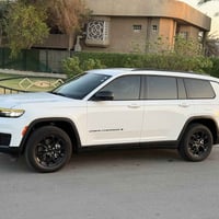جيب ٢٠٢٤ ابيض امريكي  بانزين فقط  فول مواصفات عدى الفتحه   رادار  مكين...