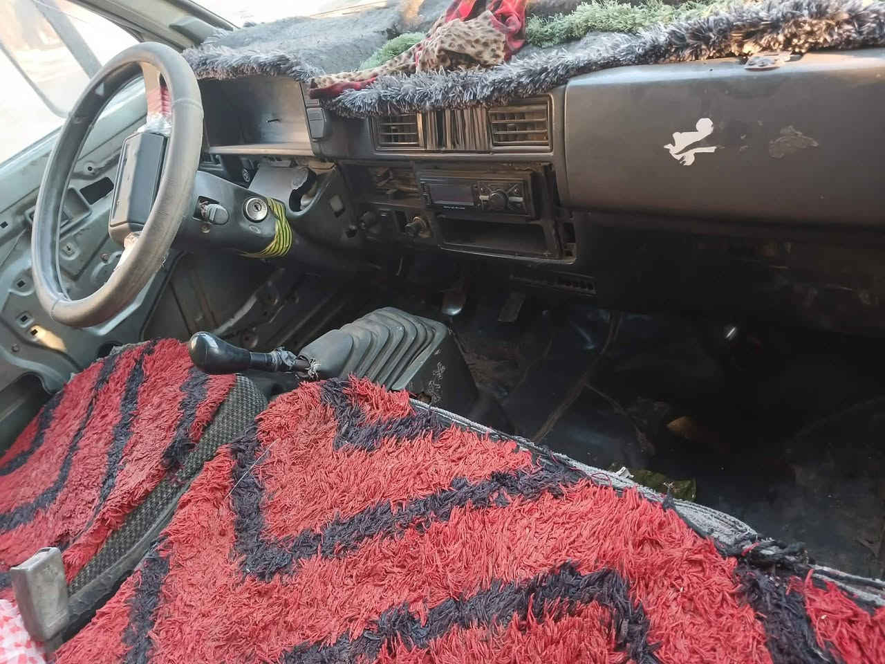 سلام عليكم كيه بسته موديل ١٩٩٥تريد تحويل أو وكالة بكيف ريدهه٢٨ورقه سنويه لغايه ٢٨الاستفسار ***********
