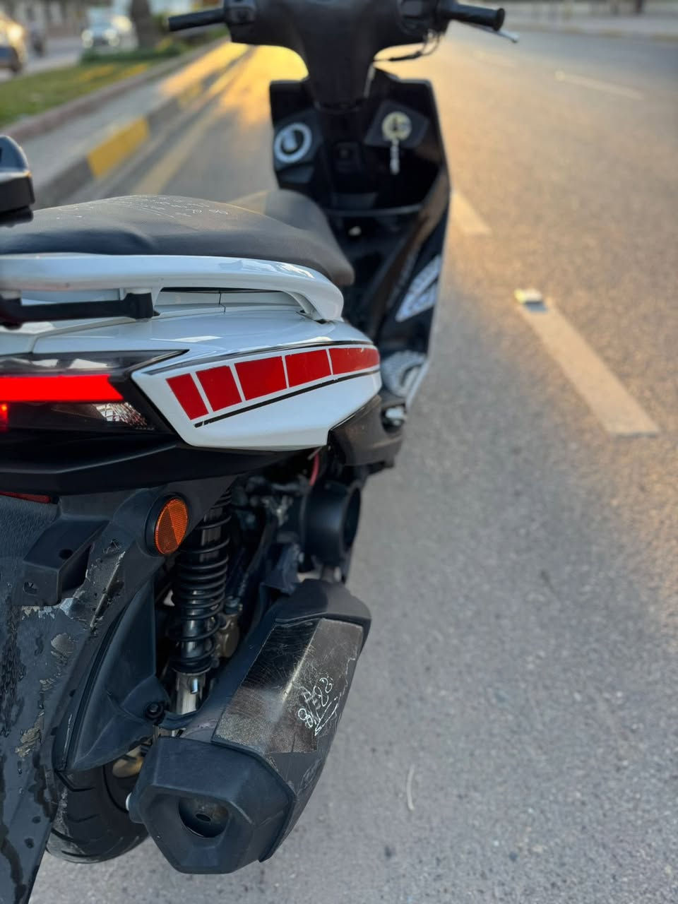 دراجه سكنس فحل شمعه جديده مال رمبه مديل 2020 نوزل خطين طلاعات قبف نفخ ستان كهربائي مكينه ناعمه كفرات اصليه دراجه جديده مكفوله اي نقص مابيها السعر مليون 350 الف العنوان بغداد الكرخ ***********
