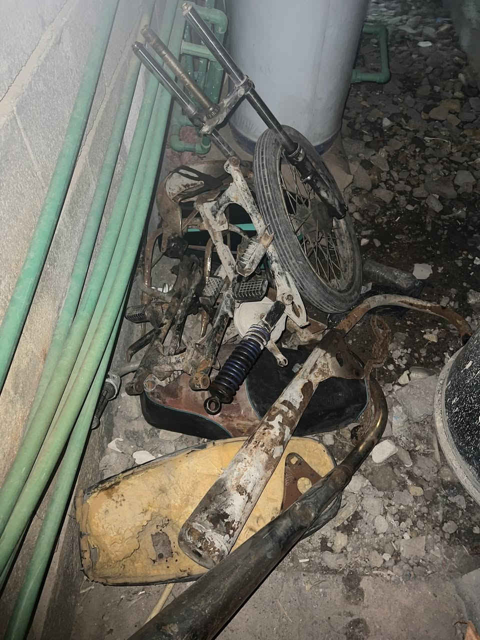 غراض شلع ب 250بيه مجال قليل قليل مكاني كرمه علي رقمي ***********
