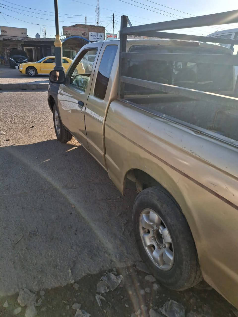 سلام عليكم  نيسان مديل 98 محرك 6وينجي ياباني السعر 43 رقم الهاتف ***********
