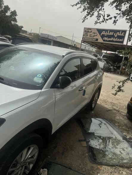 سلام عليكم من رخصت مدير الكروب توكسن 2016 شكل 20 حادثها جفيه صوب العبري صبغ عام سياره  لان اني جناي بس عدي بنيان وريد أبيعها سياره كير ومكينه وشواصي والغود كفاله وسياره مابدل بيها شي عده بنيد اي ستفسار هاذا رقمي ***********  سياره بسمي رقم بغداد نكليزي سياره شاشه مري شفط تحكم مري حساس خلفي سعرها قفل 125
