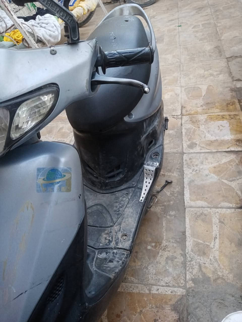 سلام عليكم دراجه ماكس 120
للبيع ع وضع شركه
مبدل بس بوشه بلادي شركه
كلشي ما ناقصه دراجه رمبه جيب فيتر وافحص
محتاج فلوس وأريد ابيع
تأخذ دراجه من البيت
السعر 400
العنوان بغداد البلديات
الرقم ***********
الرقم ***********
