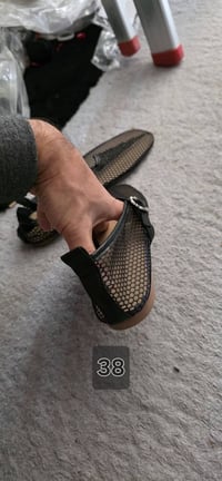 على القطعة • توصيل