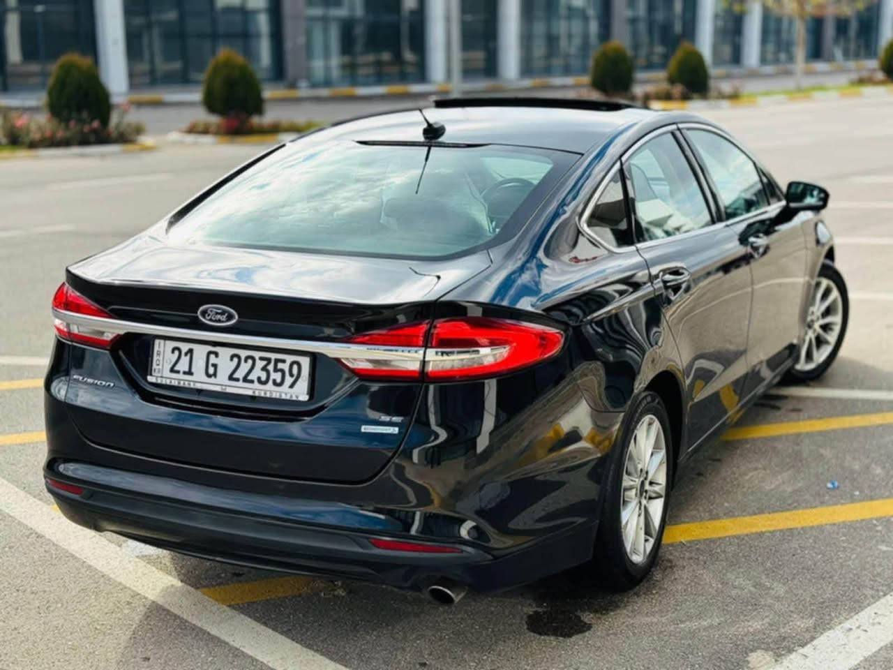 فورد فيوزن ٢٠١٧مواصفات se
ره نگي ره شي قه رتران   مه كينه ١.٥توربو بەس بۆنيت بوياخه بي ناو گرتن بيش و دواي كبسه 
ئيرباگي نه ته قيوه هه موي بيلاديه به شه رت 
گير و مه كينه ي به شه رت نه كرا وه ته وه 
سه نه وي تا ٢٠٢٩ تازه يه به ناوي خومه وه يه 
هه زه و ره قه مي تازه يه يه ك دينار مه سروفي نيه 
سەقف سلایت کوشن جڵد و کارەبای وغەزن وهیتەر 
سعري / ١٠٢ $ 
شوين / سليماني 
ژ.م/ ***********
