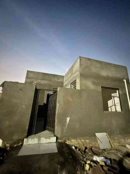 اعلان
‏بيع مستعجل 
بيت بحي اعلام
مساحه 110متر
بلوك وعكاده بناء جديد 
اقرار محكمه
يتكون غرفتين وصاله مطبخ وبراني وصحيات 
نهايه حي الاعلام 

***********
