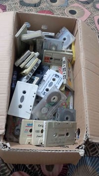 كاسيتات • حسينيات • إلكترونيات