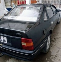 للبيع فكترا موديل 1992 حجم 16 سياره كامله رقم كامل بيها كربون بانزين س...