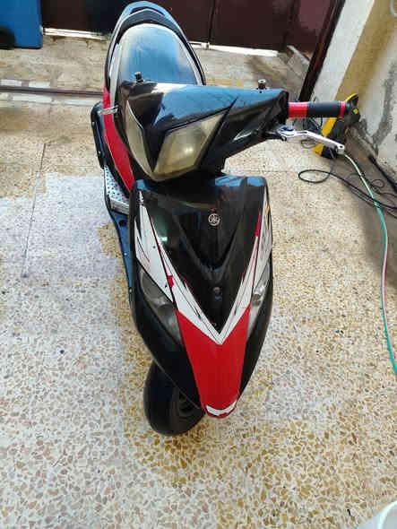 دارجه ماكس
كابريتر. مكينه بلاديه ممفتوحه
مبدل بس ولفات 
باتري جديد
دراجه نكره سلف
مكاني غزاليه بغداد
550الف
***********
