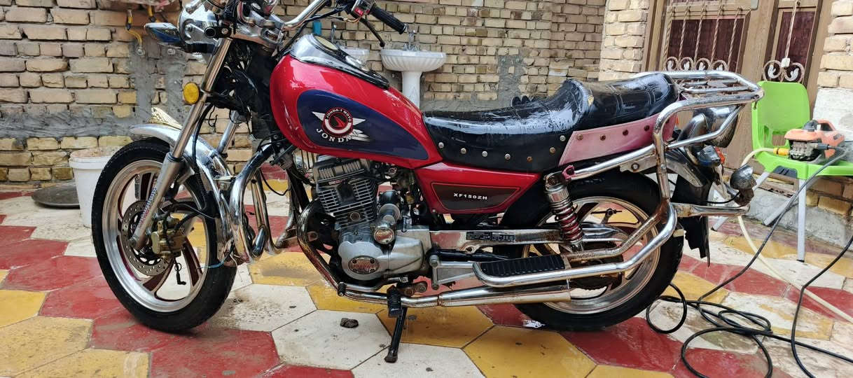 دراجه نضيفه ومامفتوحه ابد ناعمه اوراقها ضاعن اسويلك مكاتبه مكاني بلقاسم السعر (450 )***********
