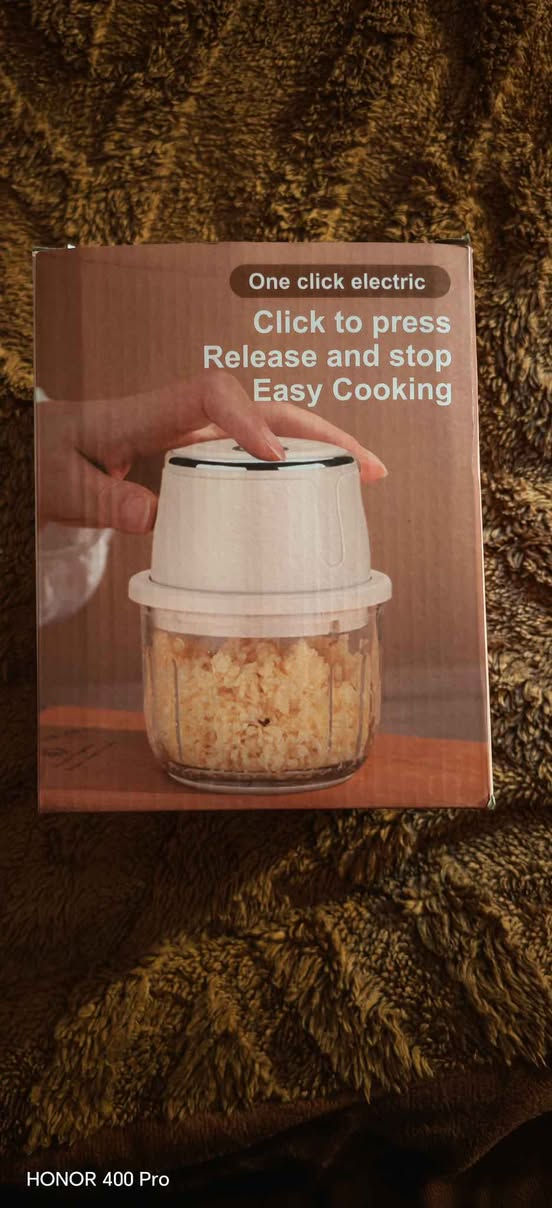 اغراض جديده ما مستخدمه سعر مناسب العنوان العماره حي العامل الرقم*********** عمارة, ميسان
