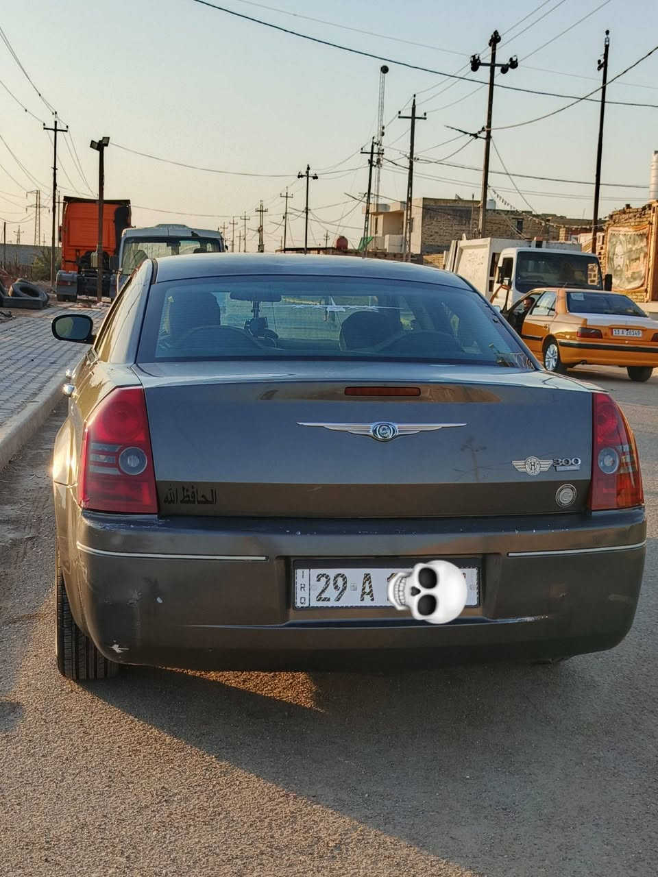 السلام عليكم ..... مرخصت الأدمن .
اؤبامه 2010  اصل رقم انكلزي تحويل ثاني يوم 

 سياره جاهزه ترايك مفتوح ...تبرد خير من الله
تخم تاير جديد( لسعر 115 ) مكان لسياره ميسان 
رقم صاحب لسياره ***********
