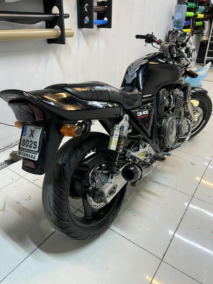 سي بي فور جيل اول 16ولف
اورقها كامله 
كير محرك كهربيات مكفواله 
دارجة برغي نقص مابيها 
عنوان كركوك 
سعر 14بيها مجال 
ترايك وين ميعجبك 
شراي اتصال *********** موديل 99
