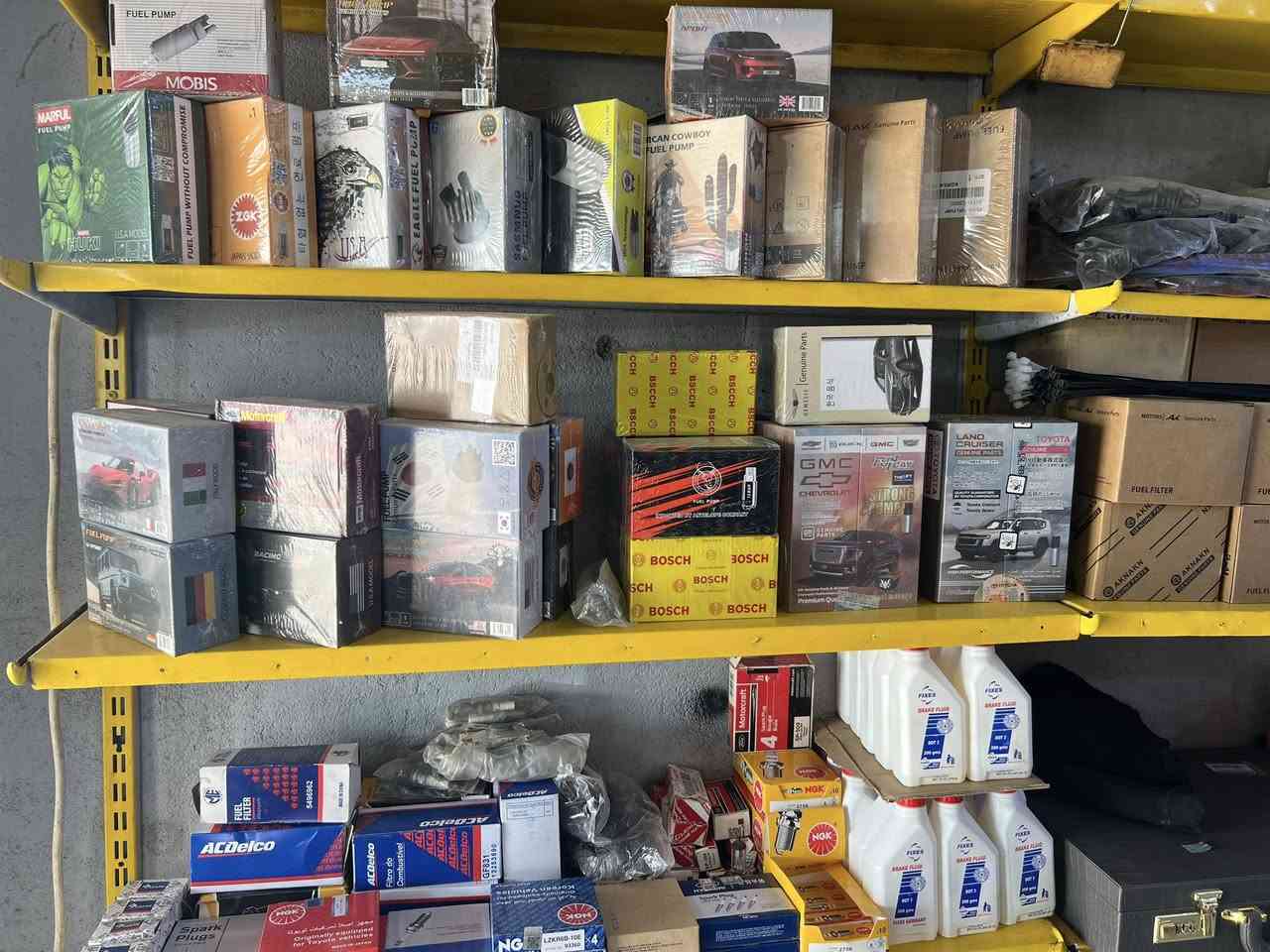 السلام وعليكم يوجد فيت بم اصلي وتجاري ونواع الفيبتم ويوجد ايضن بلاكات اصلي صيطره نوعيه ويوجد تجاري ويوجد فلاتر بانزين داخلي وخارجي اصلي فقط يوجد جميع نوزلات اليراني والكوري ويوجد حساس الايسي اليراني الصلي يوجد خدمت توصيل كربلاءً ويوجد صيانه في كربلاء  يوجد فيتبمات جمله ومفرد وبلاكات ايضن العنوان كربلاء حي الصناعي شارع المعارض 🛠️


**إذا كنت صاحب هذا الإعلان وتريد حذفه لأي سبب، رجاءا أرسل رسالة إلى الدعم الفني**